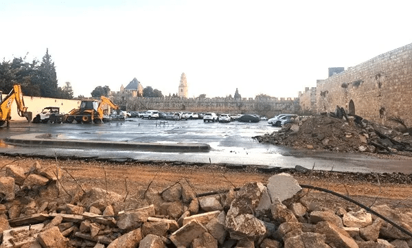 Assemblée générale du Patriarcat de Jérusalem rejette le bail signé avec un investisseur israélien, Par Harut Sassounian