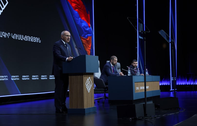 « Pourquoi ai-je déclaré en 2019 que « l&rsquo;Artsakh, c&rsquo;est l&rsquo;Arménie, un point c&rsquo;est tout » ? L&rsquo;explication est très précise » indique le Premier ministre arménien