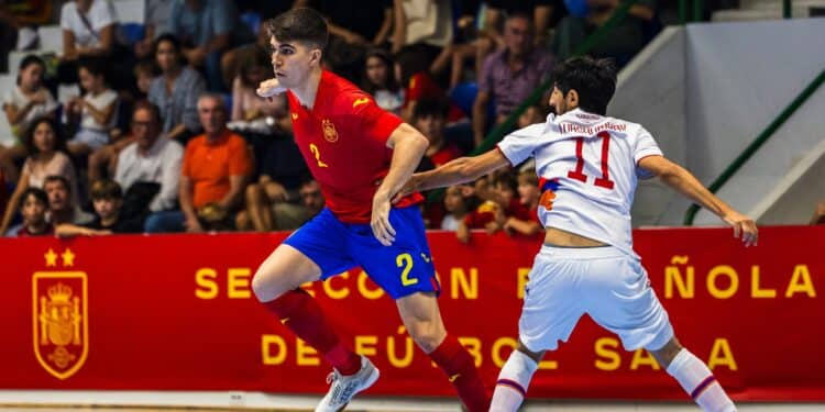 L’équipe nationale d’Arménie de futsal s’incline 2-6 en match amical contre l’Espagne à Pampelune
