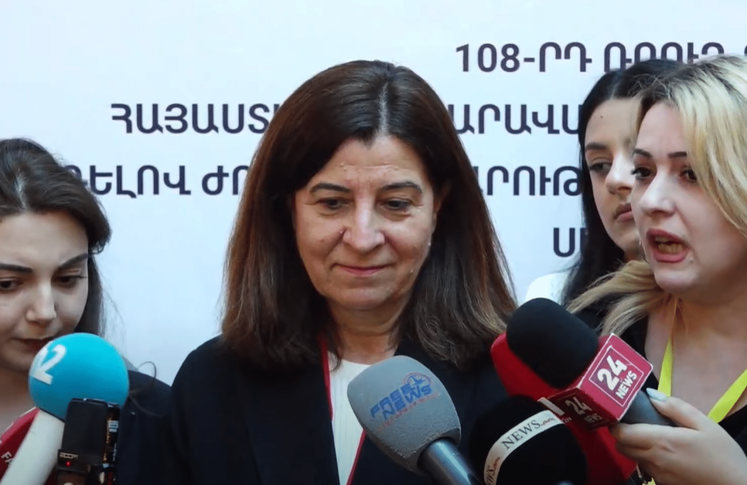 L&rsquo;ouverture de la frontière n’est soumise à aucune condition affirme la députée turque Fatma Aksal à Yerevan