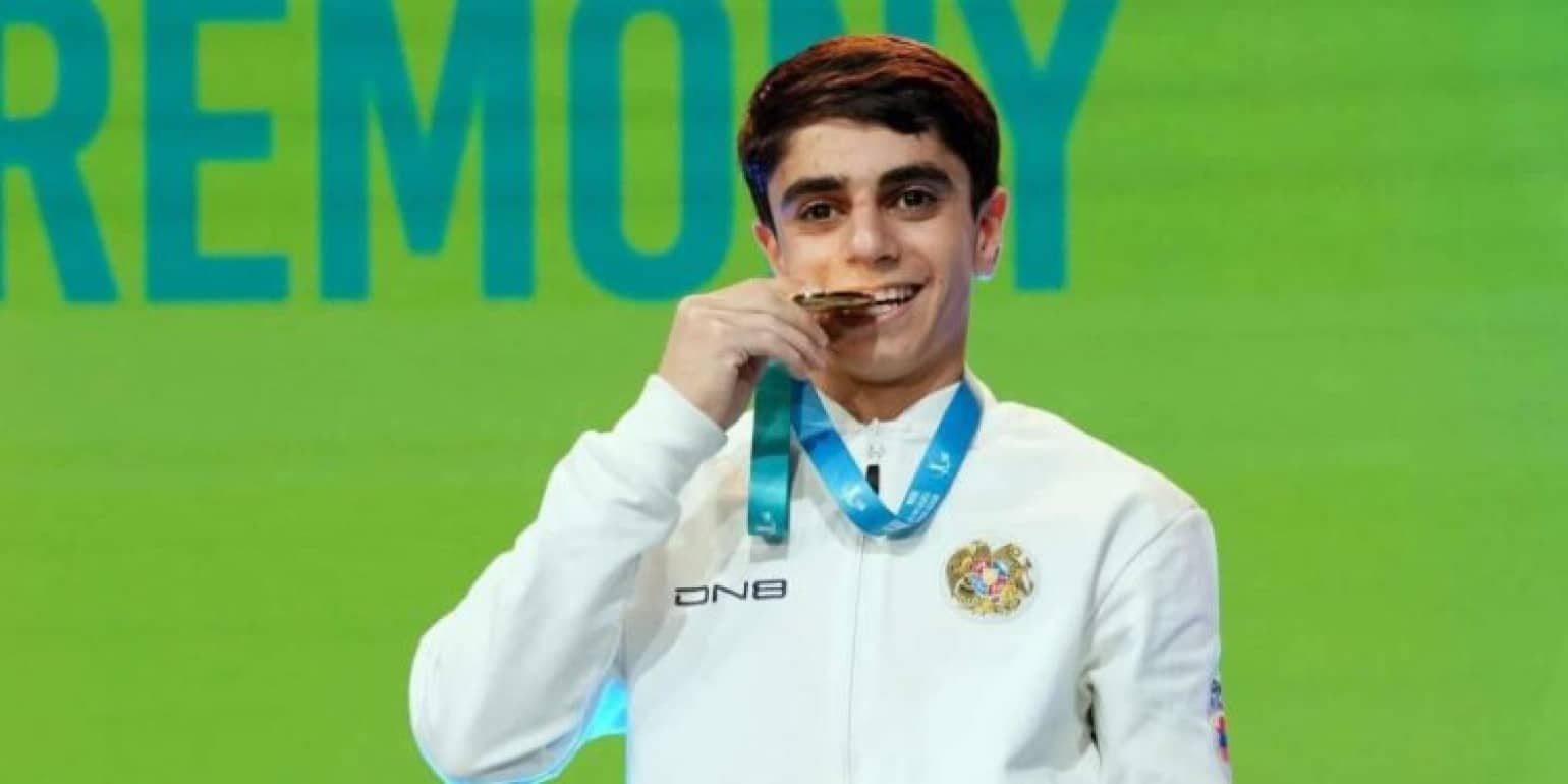 Le jeune gymnaste arménien prodige Hamlet Manoukyan inscrit son nom à un mouvement en gymnastique artistique