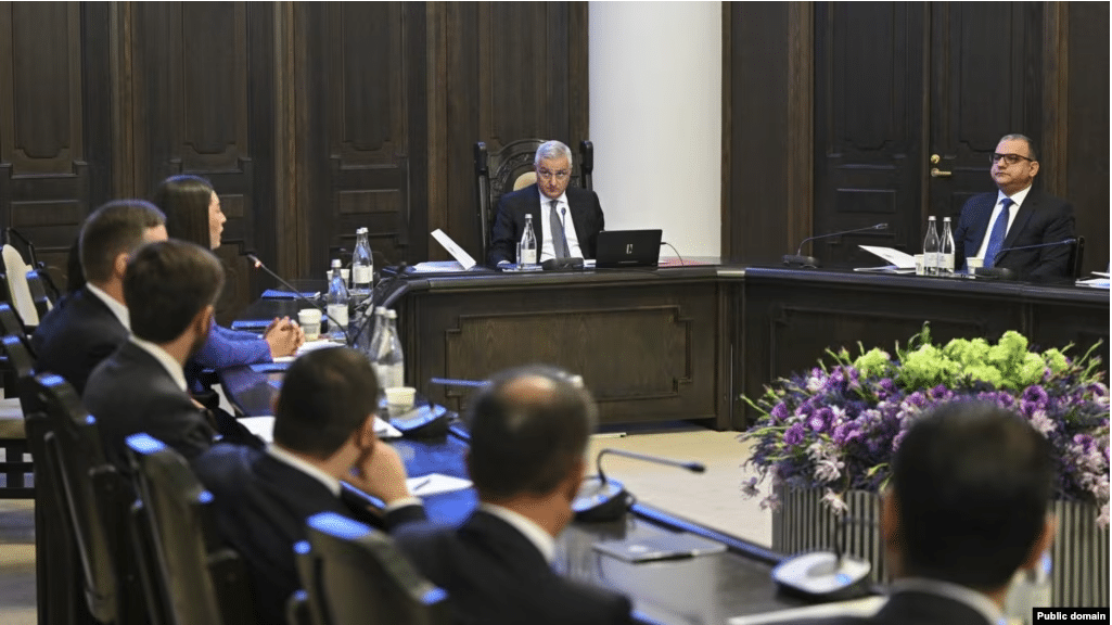 Erevan change d&rsquo;avocats américains dans le cadre du procès opposant le magnat emprisonné