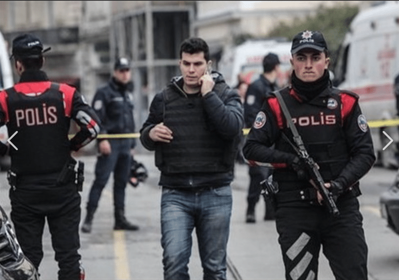 Turquie: trois chaînes TV saisies dans un coup de filet contre une holding