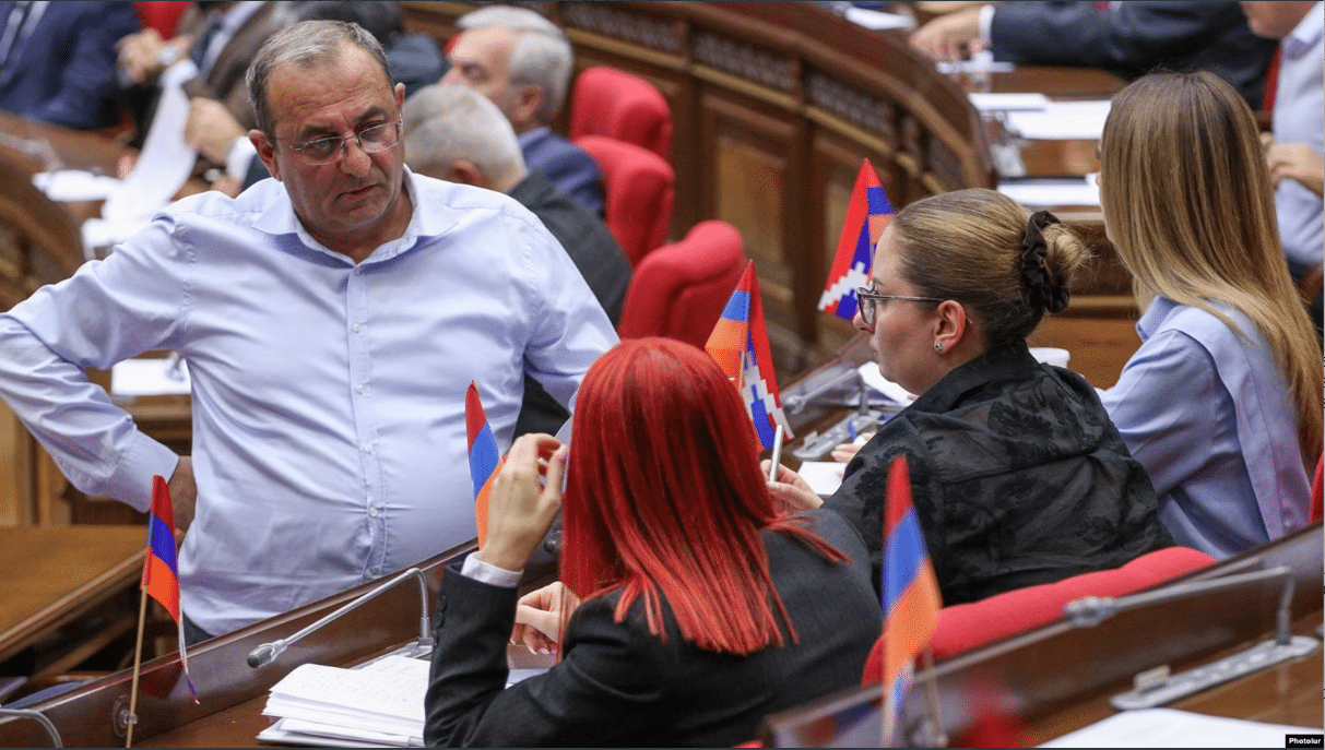 L&rsquo;opposition arménienne exige des réponses sur l&rsquo;accord avec les États-Unis concernant le corridor