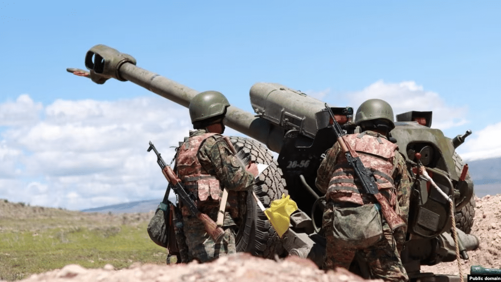 L&rsquo;opposition arménienne condamne la réduction des dépenses de défense prévue par le gouvernement