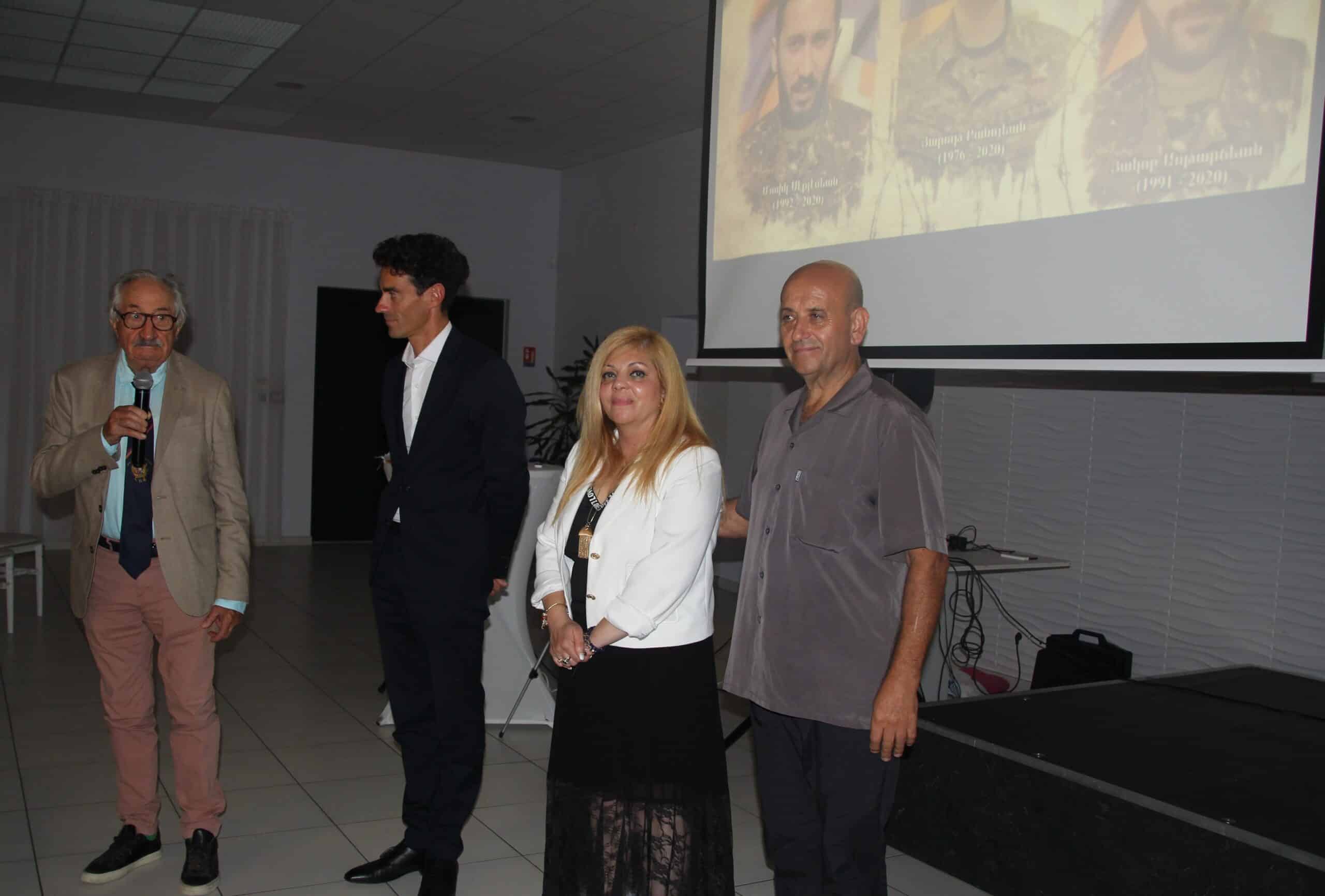 Une soirée marquée par la solidarité avec les Arméniens de Syrie et du Liban était organisée jeudi à la Salle Le Victoria (Saint-Péray) par des membres de la communauté arménienne de Valence
