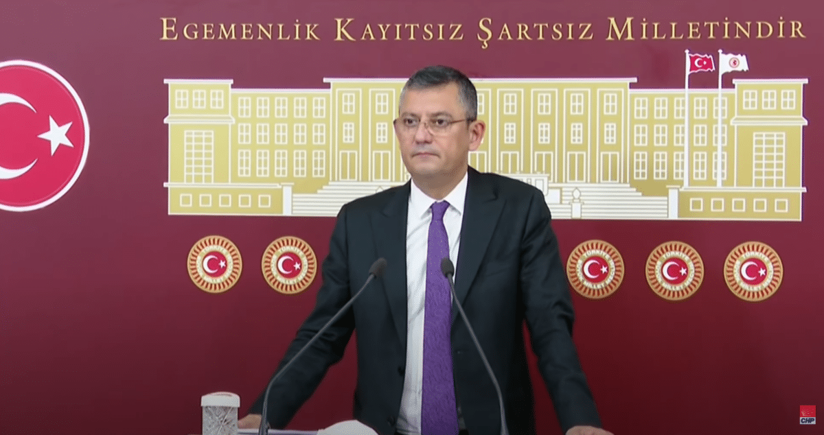 Turquie: le principal parti d&rsquo;opposition a réélu son chef