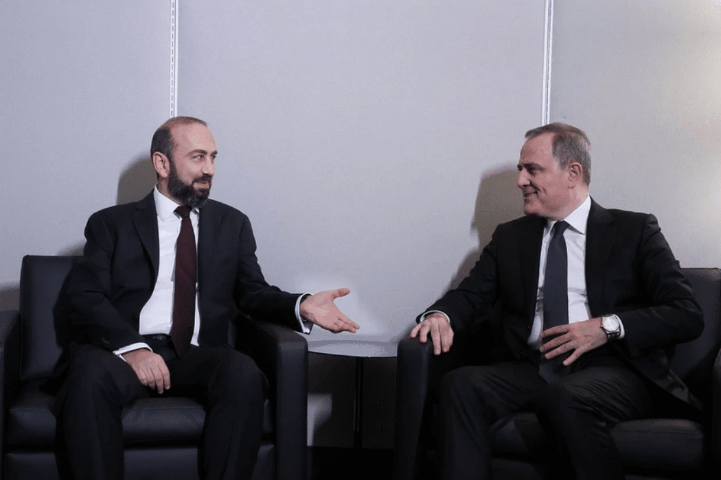 Les ministres des Affaires étrangères arménien et azerbaïdjanais se rencontrent à New York