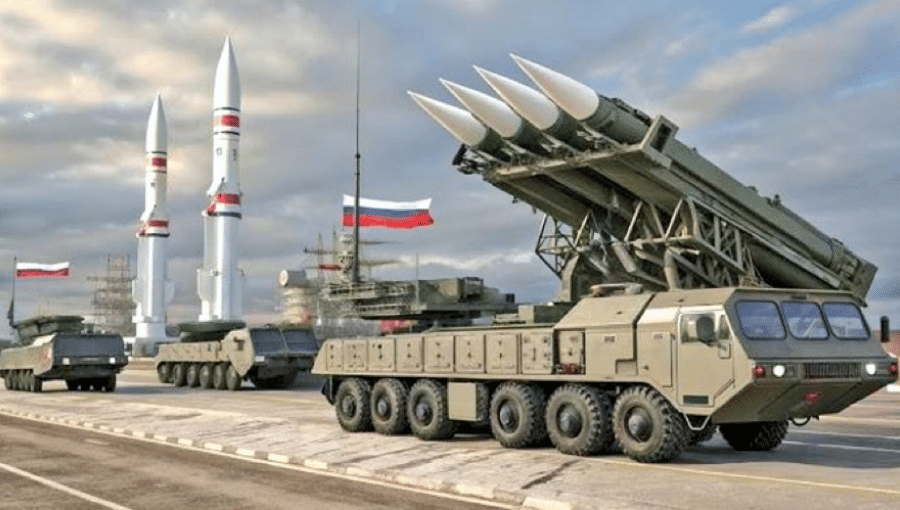 La Russie prévoit de doubler sa production de missiles pour atteindre 2 500 unités par an et d&rsquo;augmenter sa production de drones à 2 700 unités par mois