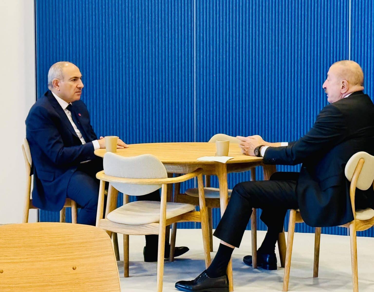 Pachinian et Aliev ont réaffirmé à Copenhague leur volonté de poursuivre leurs efforts pour consolider la paix