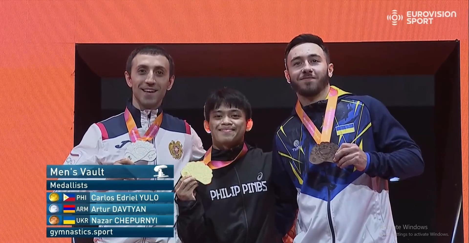 Le gymnaste Artur Davtyan (Arménie) est vice-champion du monde du saut de cheval à Jakarta (Indonésie)