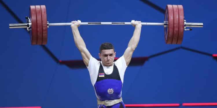Médaille d’argent à l’arraché pour Gor Sahakyan (Arménie) aux Championnats du monde d&rsquo;haltérophilie à Fjord (Norvège)