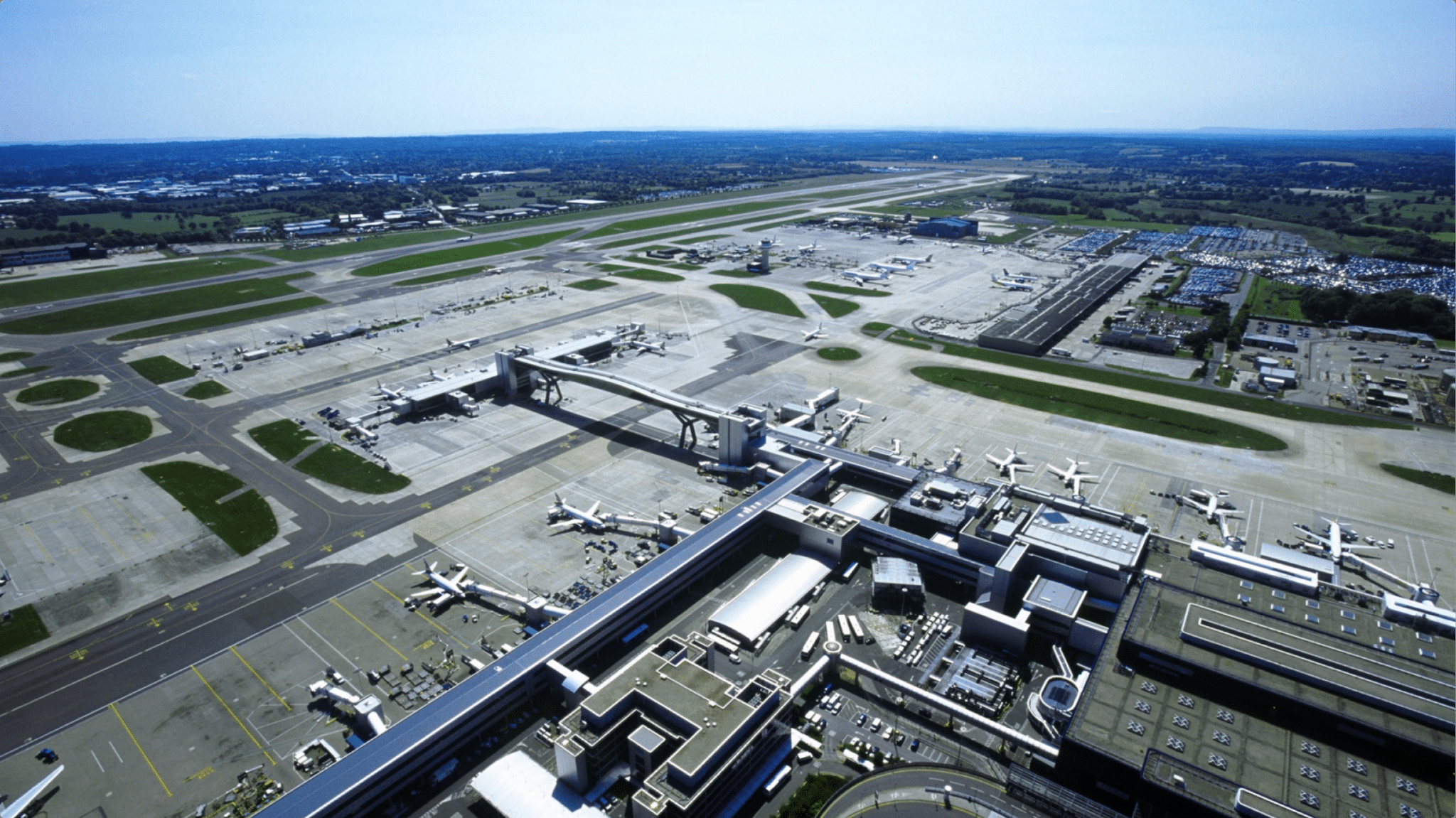 Le SOFAZ d&rsquo;Azerbaïdjan investit dans l&rsquo;aéroport de Londres Gatwick dans le cadre d&rsquo;un important accord européen sur les infrastructures