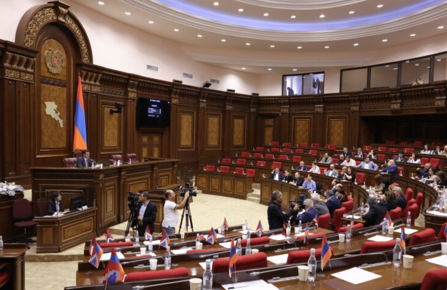 L&rsquo;Assemblée nationale adopte une déclaration sur l&rsquo;établissement de la paix entre l&rsquo;Arménie et l&rsquo;Azerbaïdjan