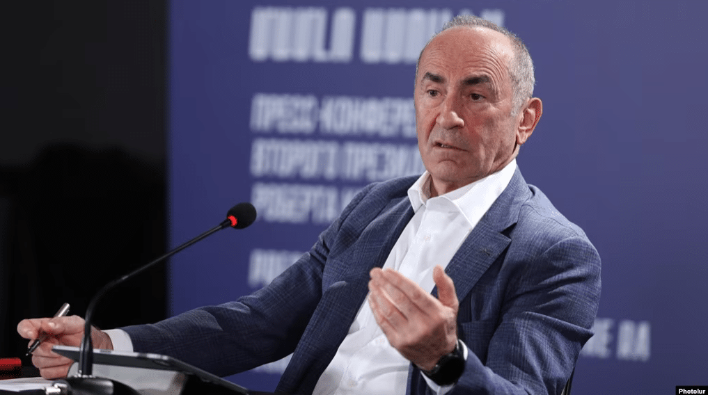 R. Kotcharian critique les accords arméno-azéris à Washington