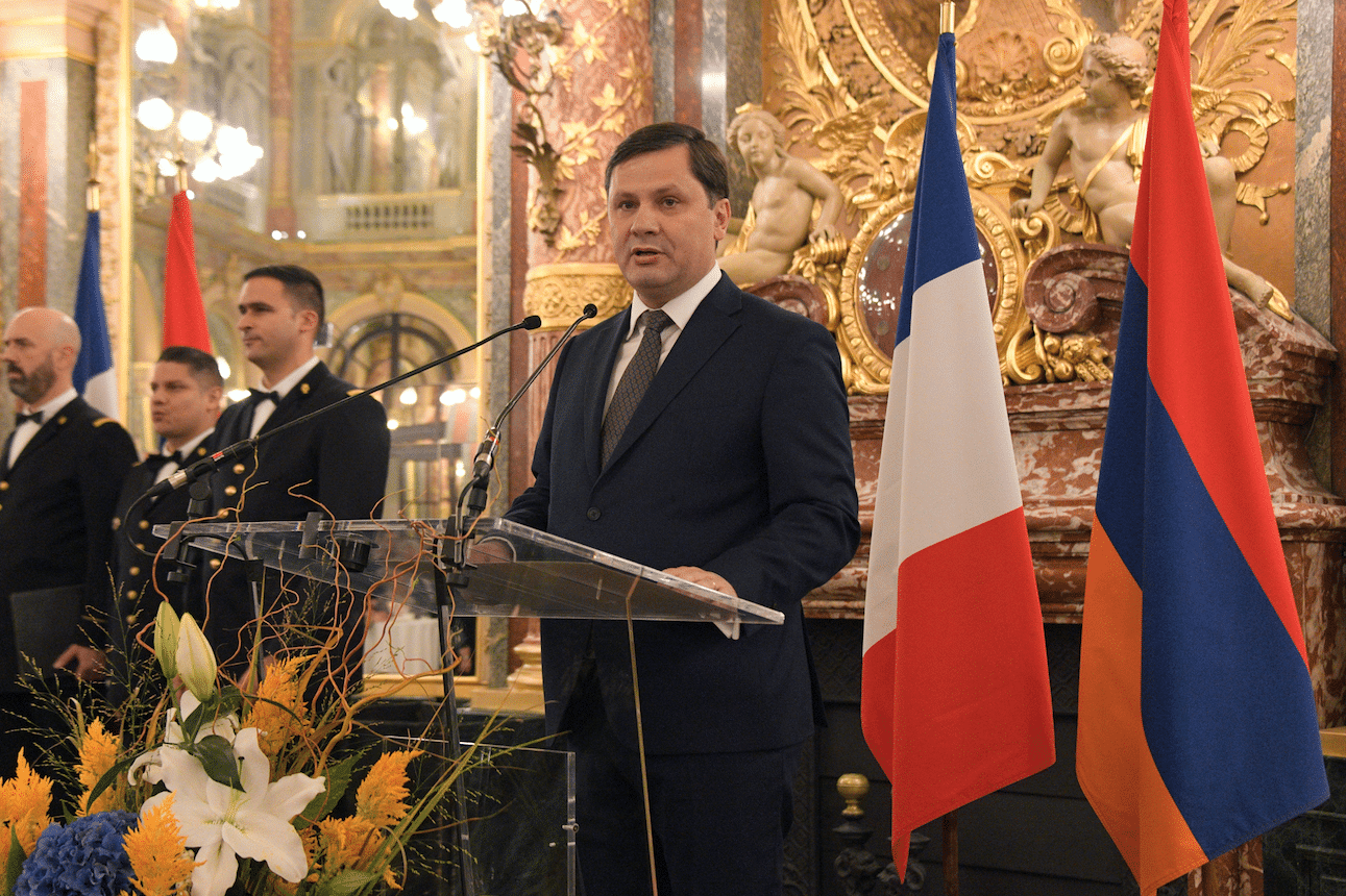 Le discours Arman Khachatryan, ambassadeur de la République d’Arménie en France à l’occasion de la célébration de la fête nationale de la République d’Arménie
