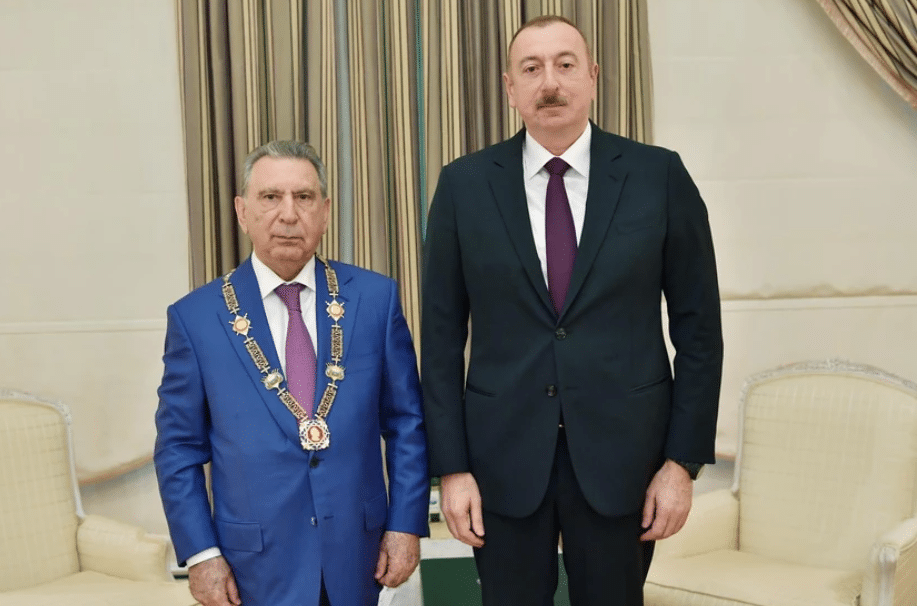 Azerbaïdjan : l’enquête sur une présumée tentative de coup d’État s’étend et vire à la purge politique