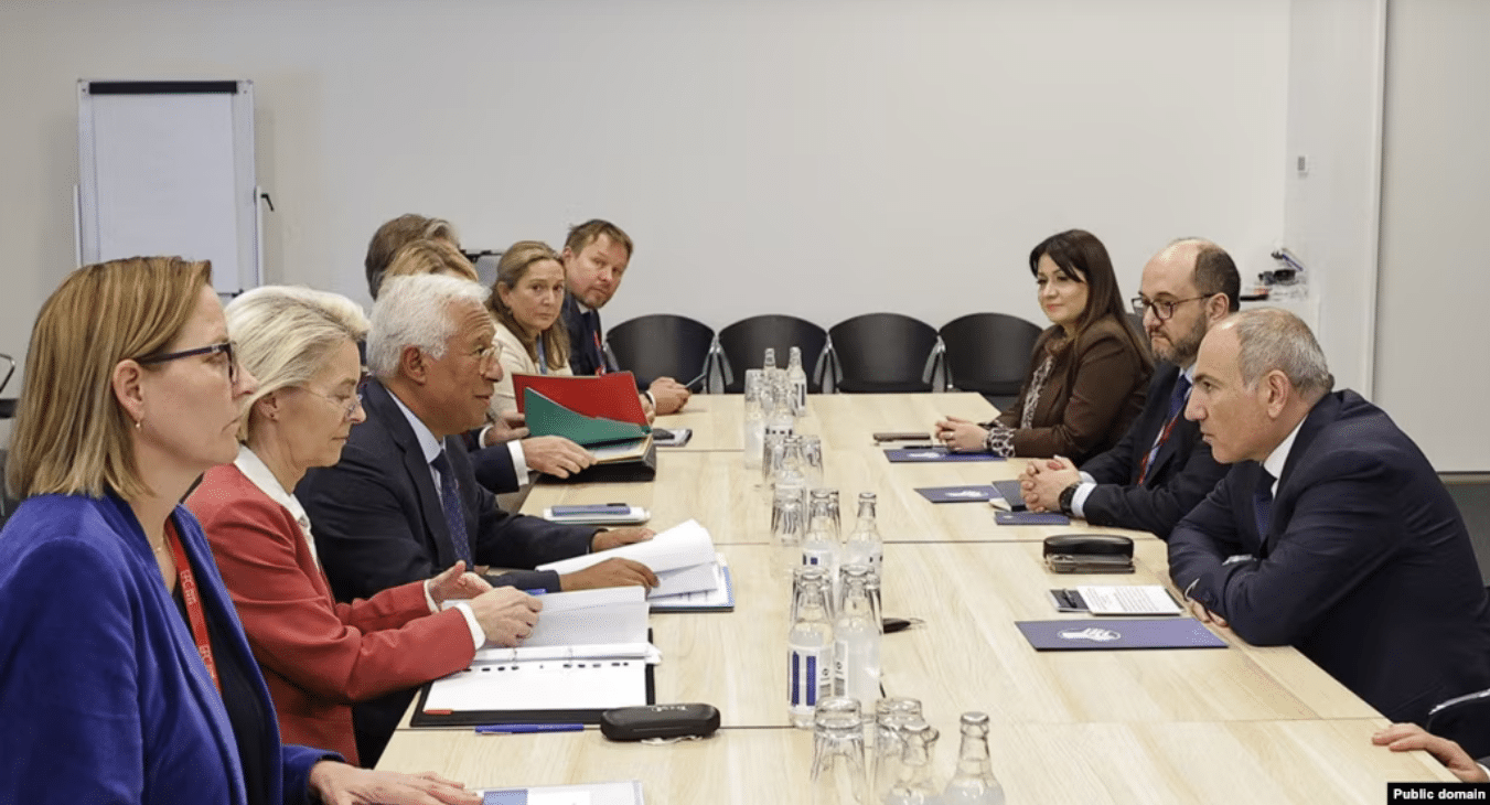 Les dirigeants de l&rsquo;UE saluent les « progrès vers la paix entre l&rsquo;Arménie et l&rsquo;Azerbaïdjan »