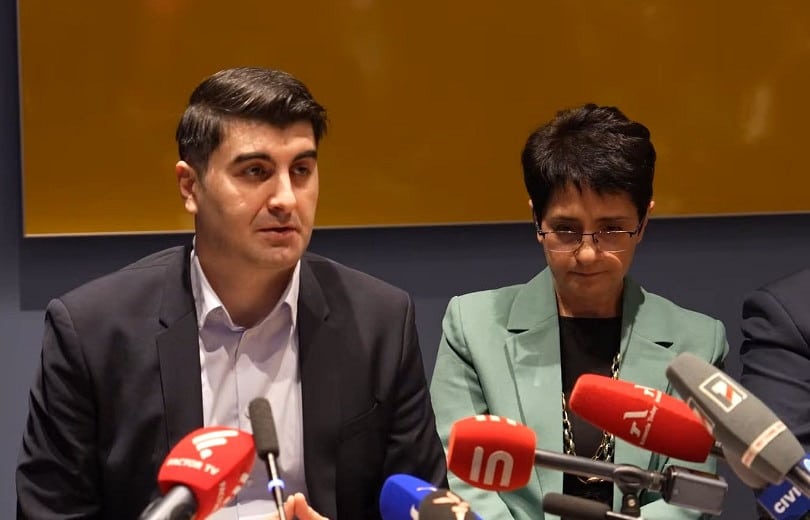 Ils écrivent Yerevan par « Erivan », nous avons soulevé la question à Bakou et discuté de la nécessité de neutraliser divers facteurs de provocation affirme Narek Minasyan