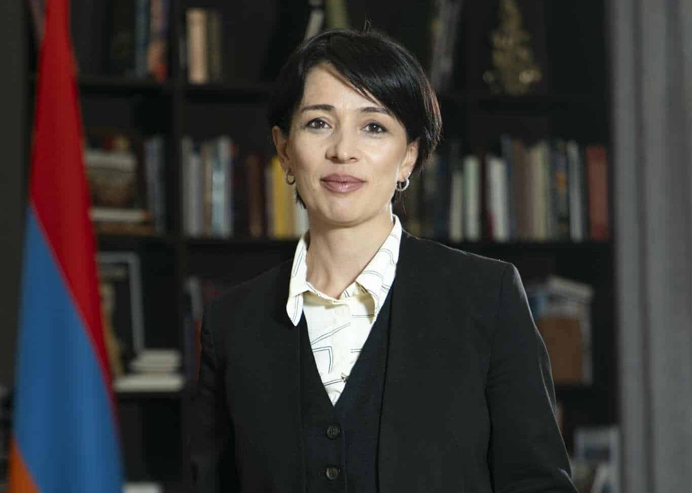 « La langue turque séduit les lycéens arméniens » selon la ministre arménienne de l’Éducation