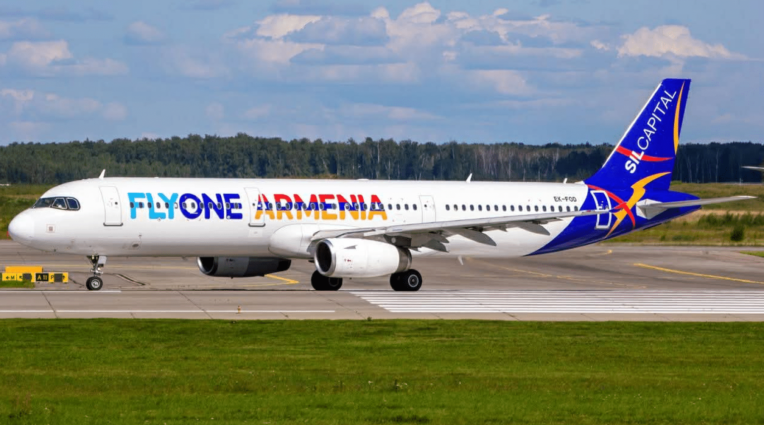 L&rsquo;avion de la compagnie arménienne FlyOne qui a effectué le vol Yerevan-Bakou le 21 novembre arborait le drapeau de l’Arménie