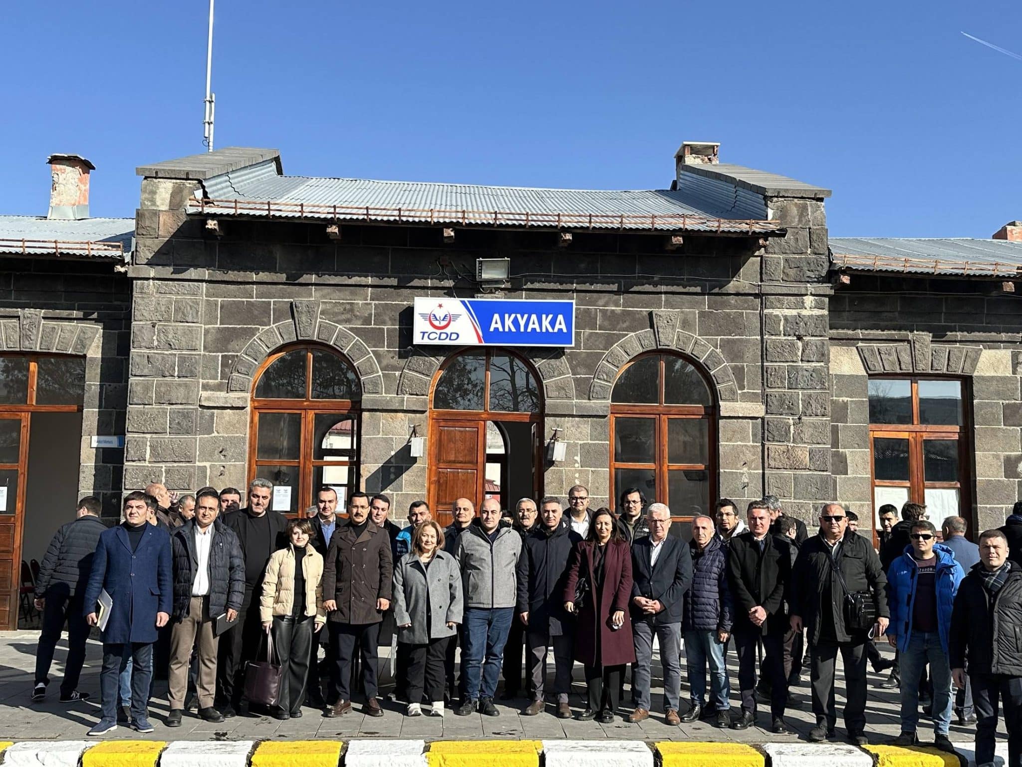 Des représentants Arméniens et Turcs se sont rencontrés à la frontière : discussions sur les aspects techniques de la remise en service de la ligne ferroviaire Gumri-Kars