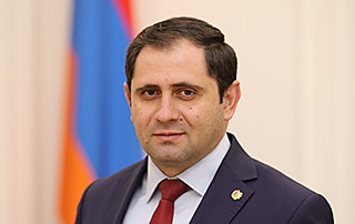 S. Papikyan s&rsquo;explique sur la baisse du budget de la défense pour 2026