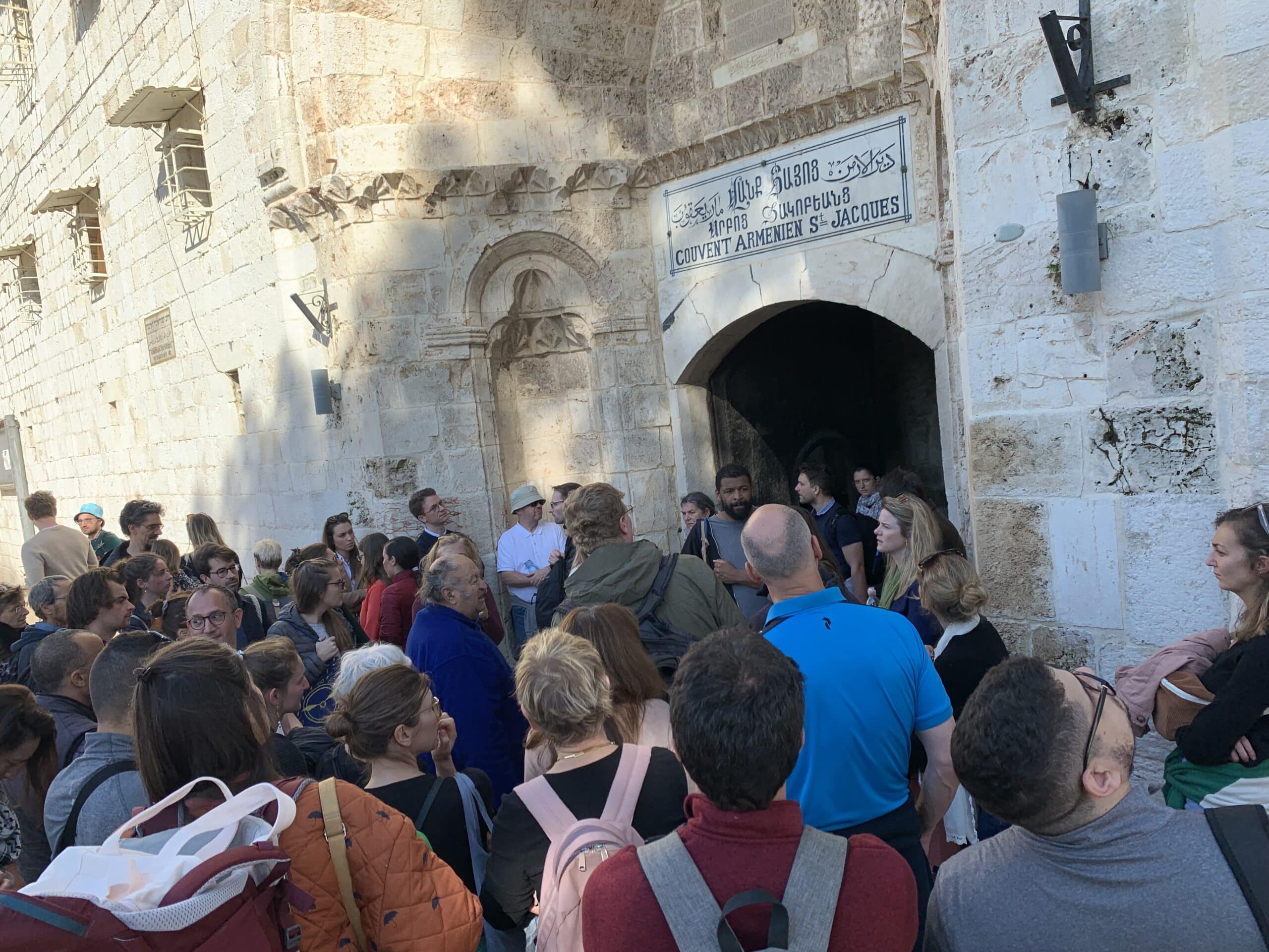 Andranik Kocharyan se rendra à Jérusalem avec de militaires blessés lors du conflit de 44 jours en Artsakh