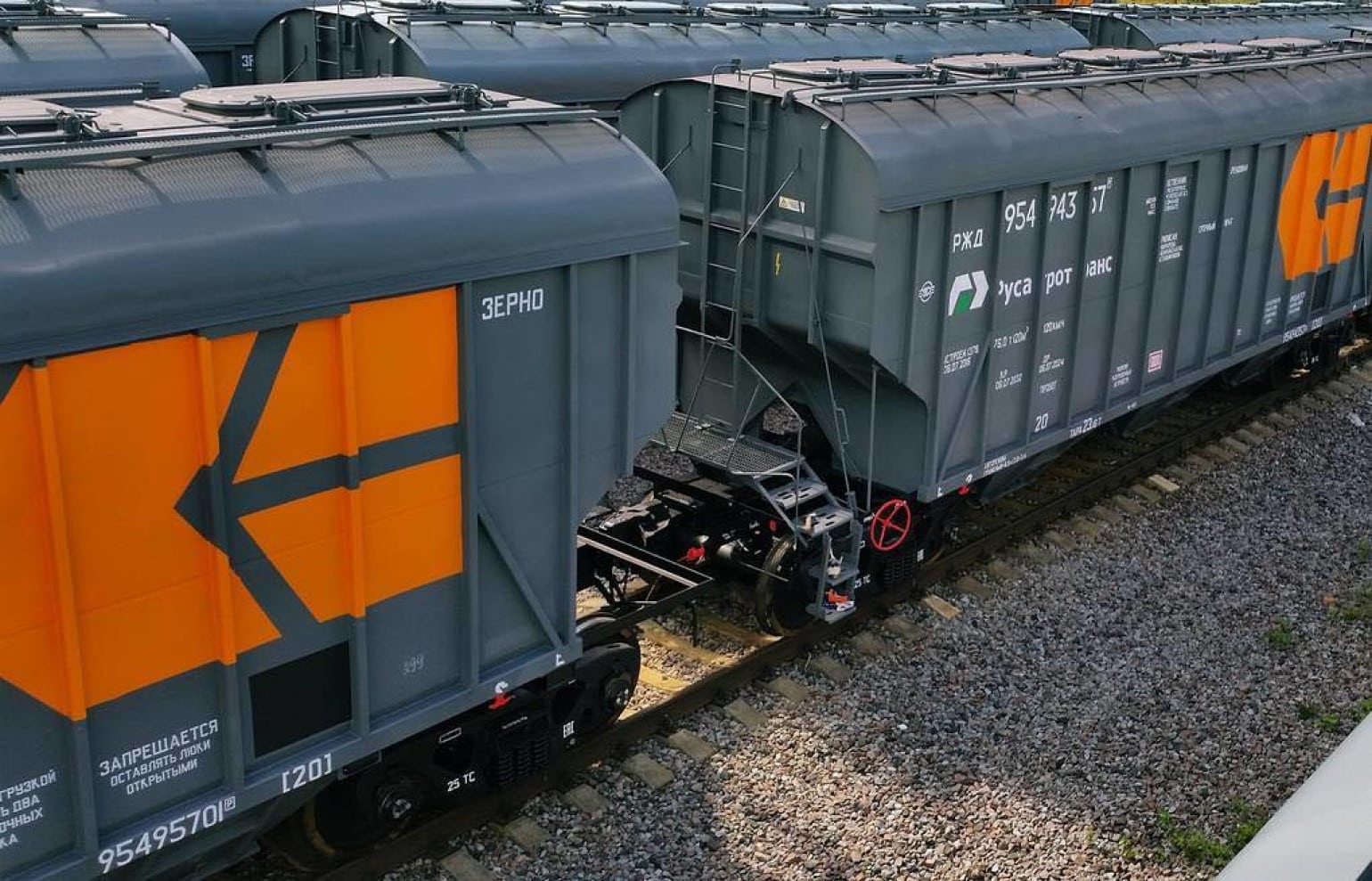 Un train chargé de blé du Kazakhstan est arrivé en Arménie, à la gare de Dalarik, en passant par l&rsquo;Azerbaïdjan