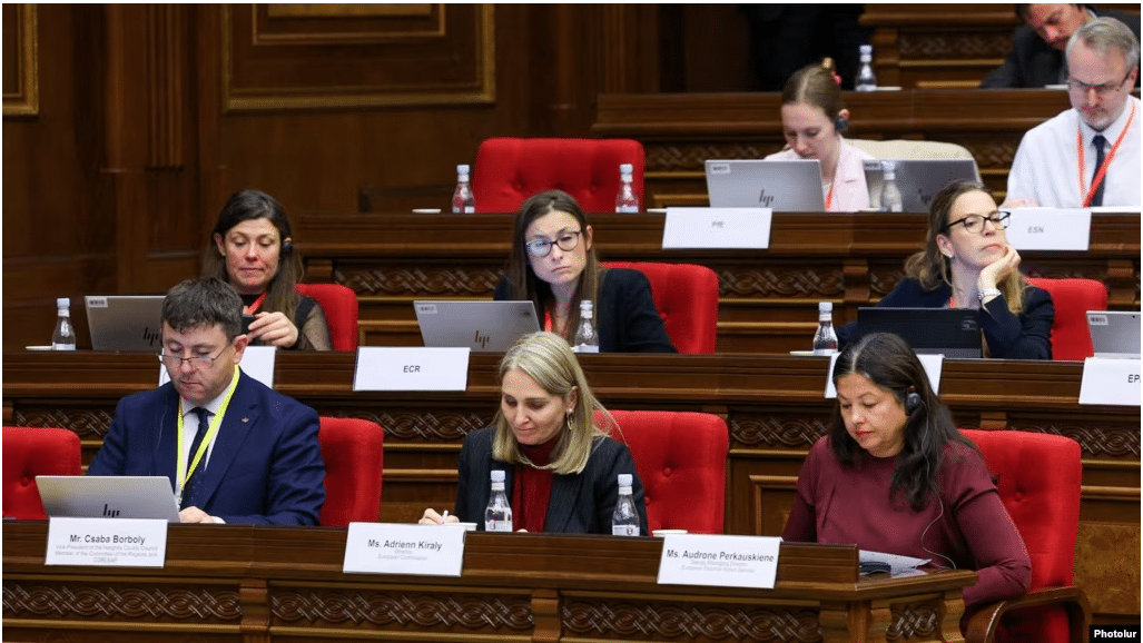 Tbilissi condamne la résolution « anti-géorgienne » d&rsquo;Euronest et accuse les législateurs arméniens