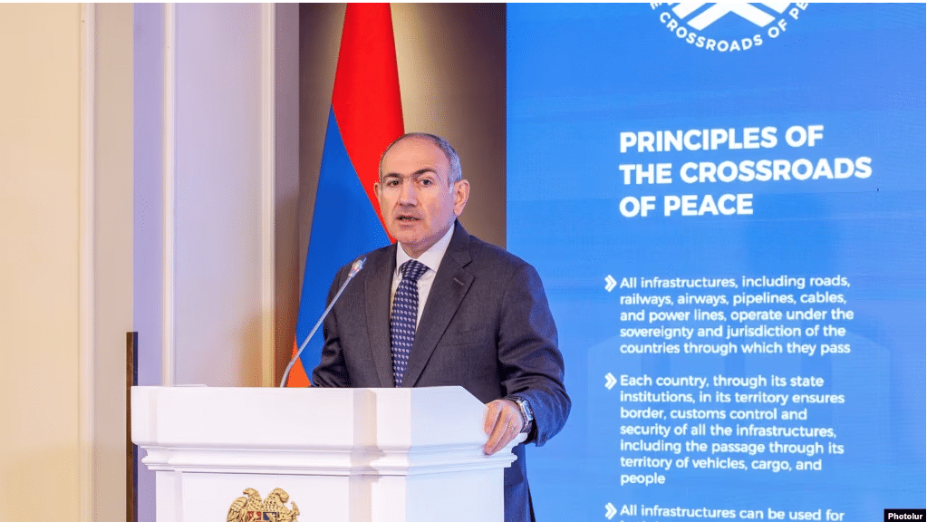 Pashinian répond avec prudence aux propos d&rsquo;Aliyev