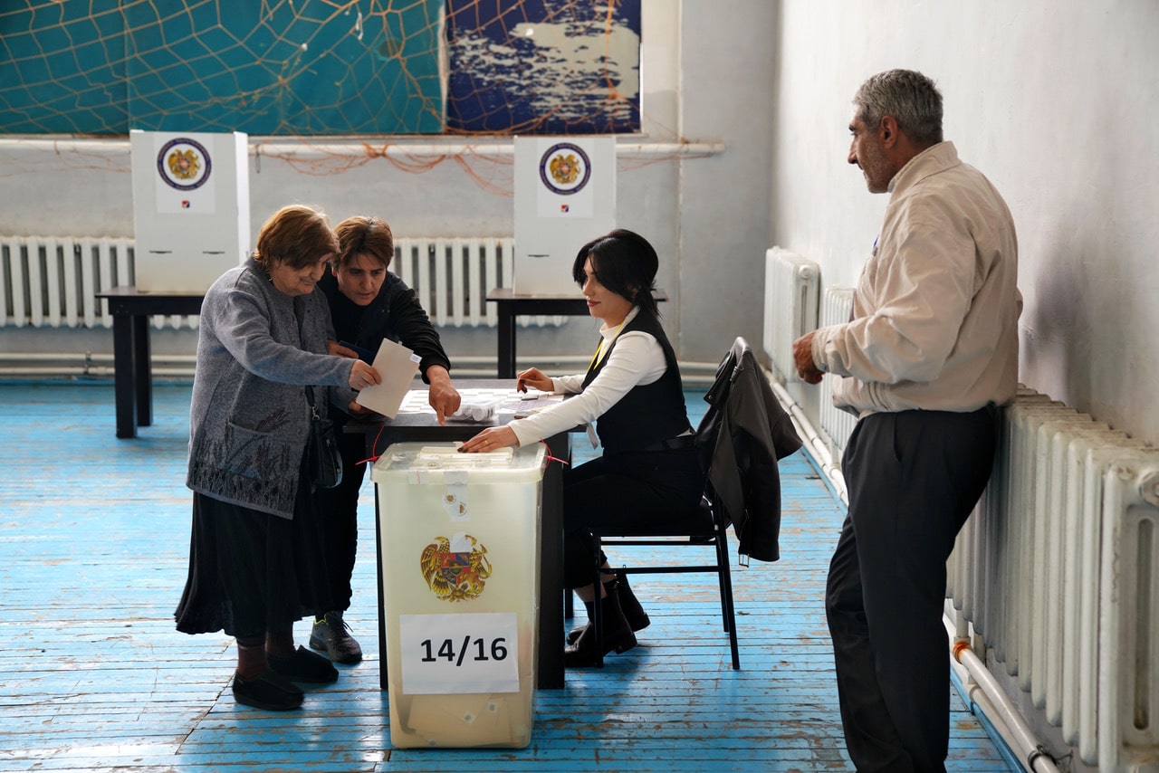 Le parti Contrat civil emporte les municipales à Vagharshapat-Etchmiadzine mais des fraudes sont soupçonnées