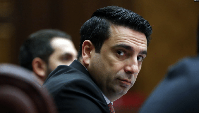 Alen Simonian ne voit aucune raison pour qu&rsquo;Aliev n&rsquo;assiste pas au CPE à Erevan