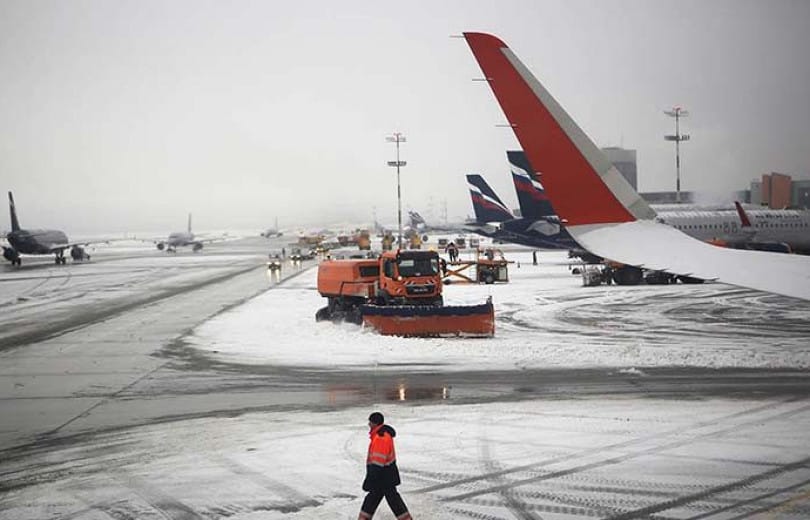 L’Arménie sous la neige : Plusieurs vols à destination de l&rsquo;Arménie retardés en raison des conditions météorologiques