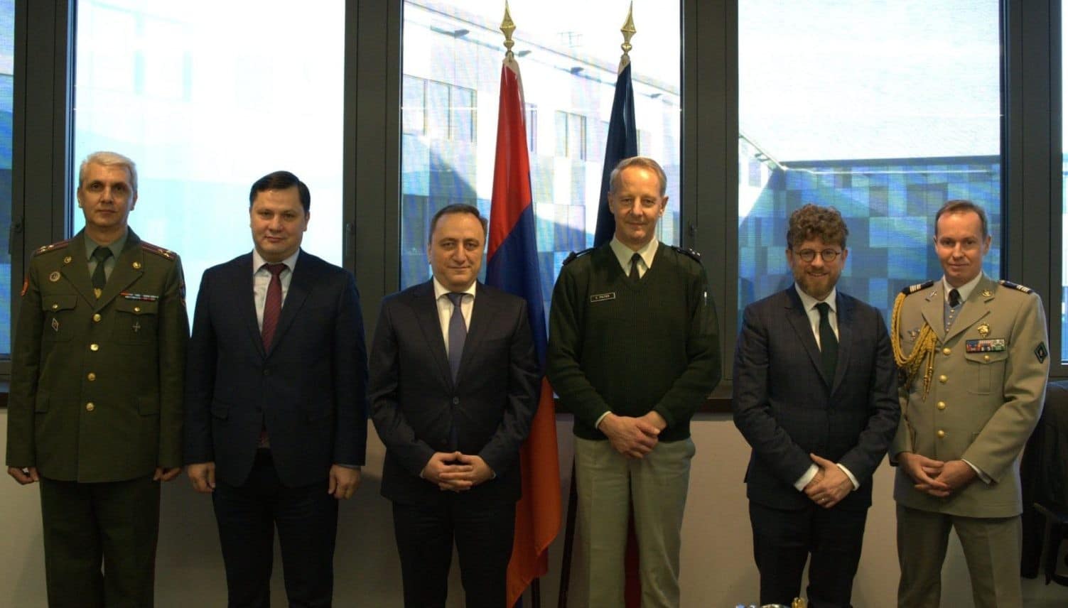 Consultations stratégiques bilatérales de défense Arménie-France à Paris