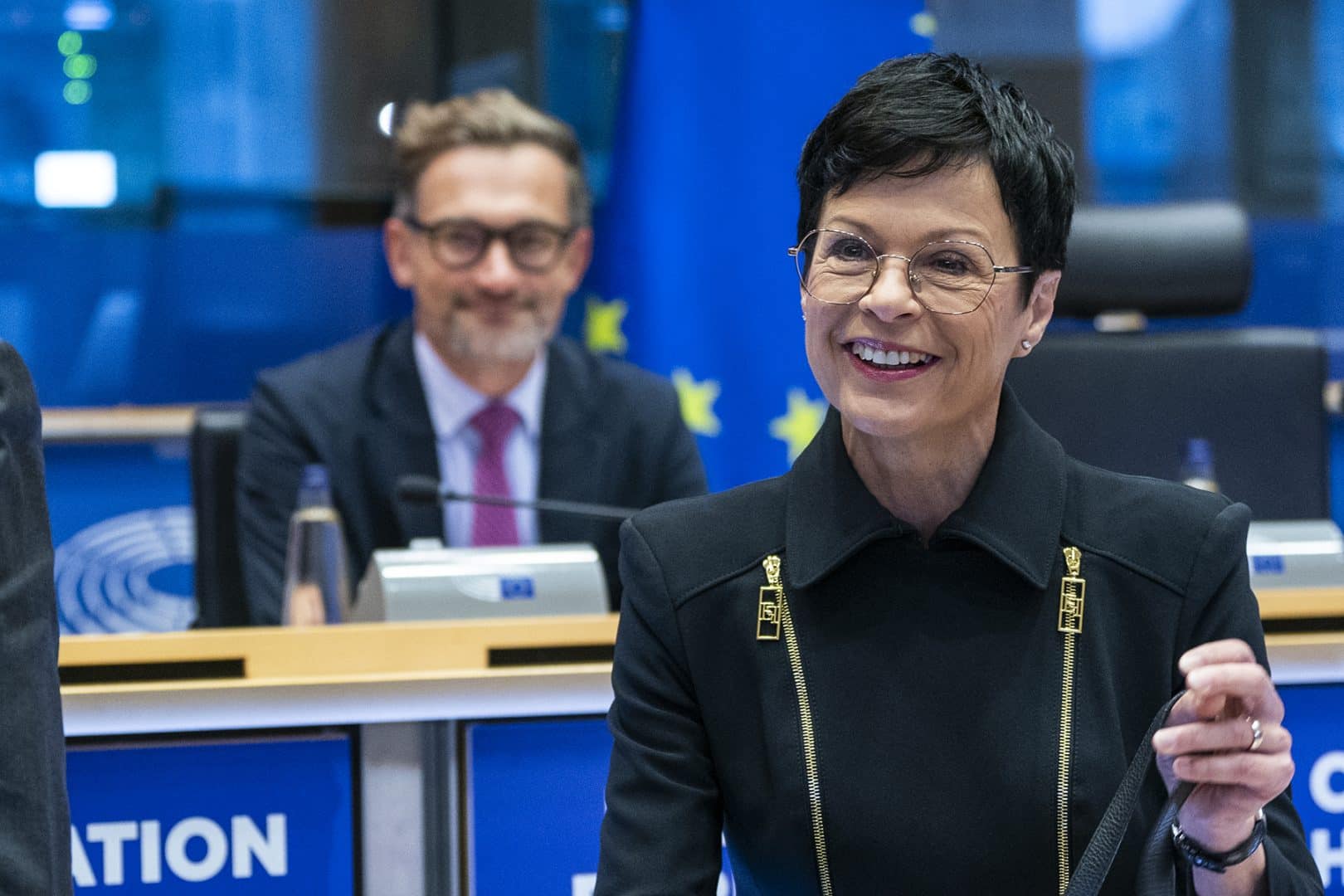 Le retrait des troupes azerbaïdjanaises du territoire arménien ne se fera pas du jour au lendemain affirme Marta Kos la commissaire européenne à l’élargissement