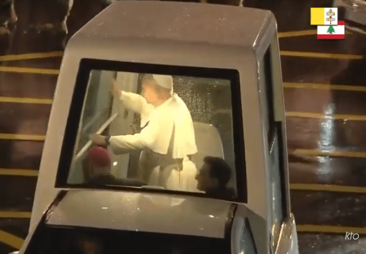 Le pape attendu au Liban avec un message de paix