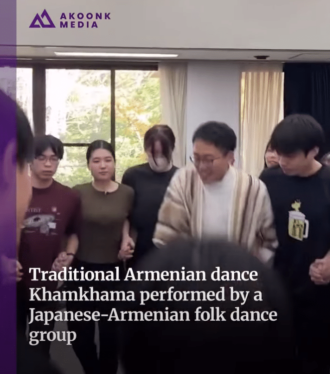 Quand une troupe de danse japonaise interprète une danse folklorique arménienne
