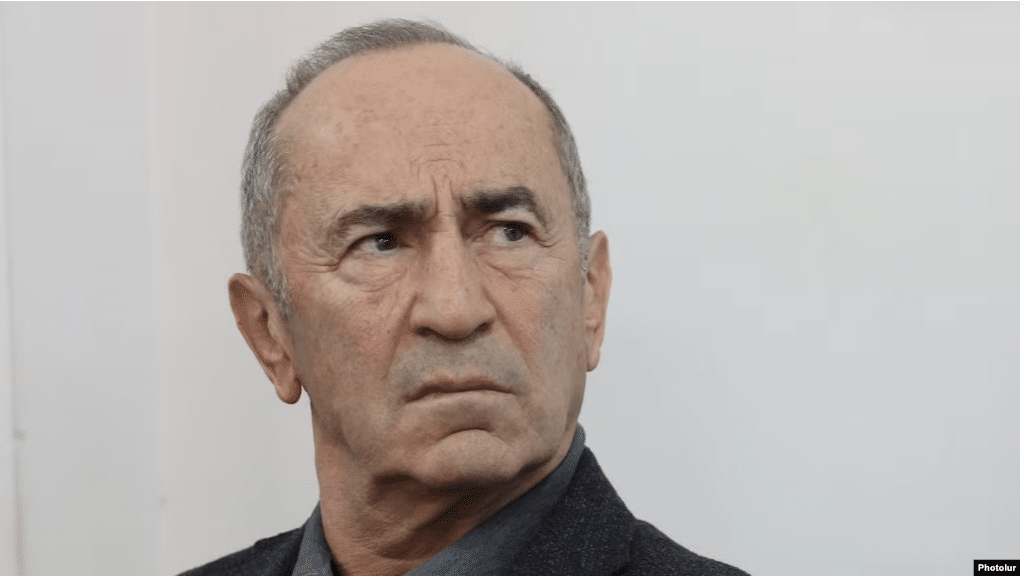 Kotcharian rejette les appels à se retirer de la vie politique