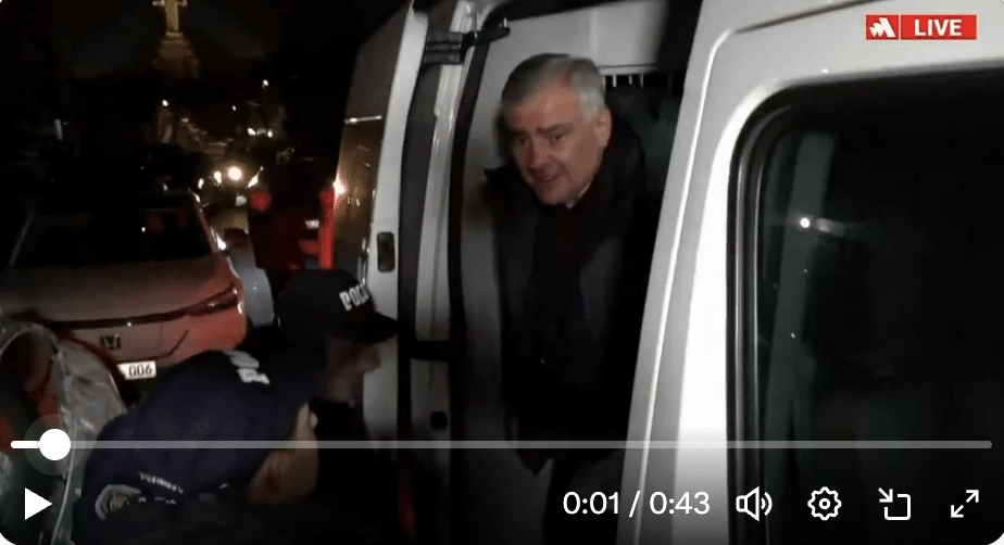 Les premières images de la libération de Samvel Karapetyan