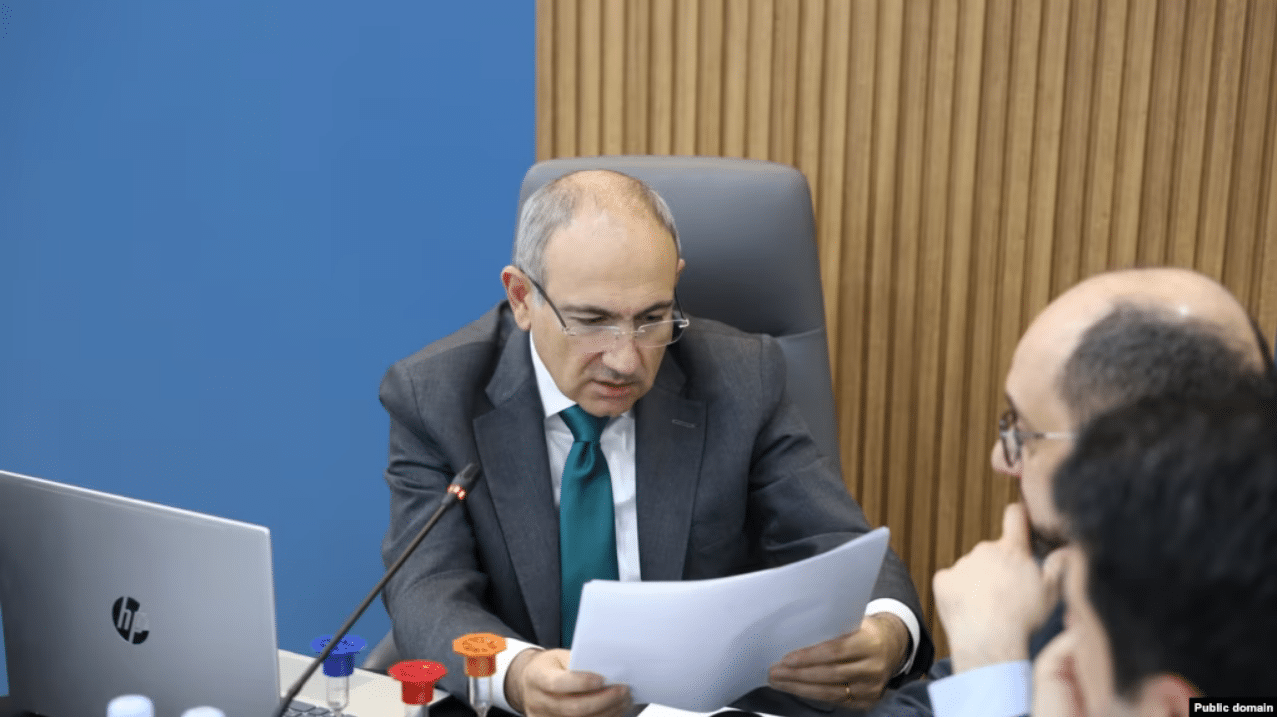 Au sein de Contrat Civil, les discussions autour de la liste préélectorale de 2026 se poursuivent