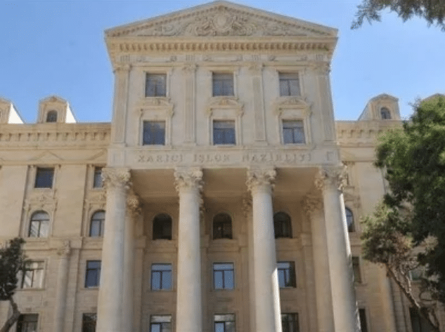 Le ministère des Affaires étrangères de l&rsquo;Azerbaïdjan condamne la décision d&rsquo;Israël