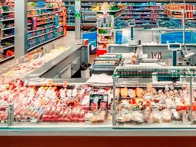 En Arménie, les prix de la viande ont augmenté de 11 à 14 %, le beurre a progressé de 7,2 %, l’huile de 8,2 % et le pain de 3,6 % en 2025