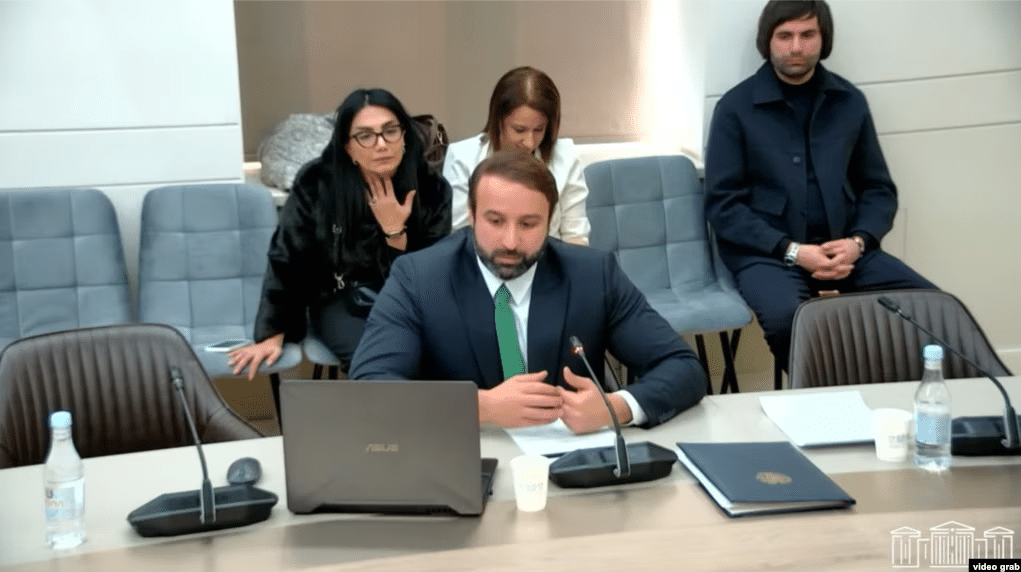 Deux journalistes expulsés du Parlement arménien