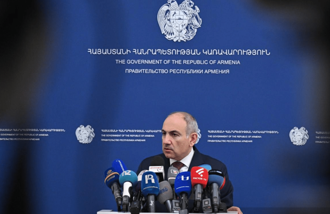 Pashinyan promet des poursuites judiciaires pour destituer le Catholicos