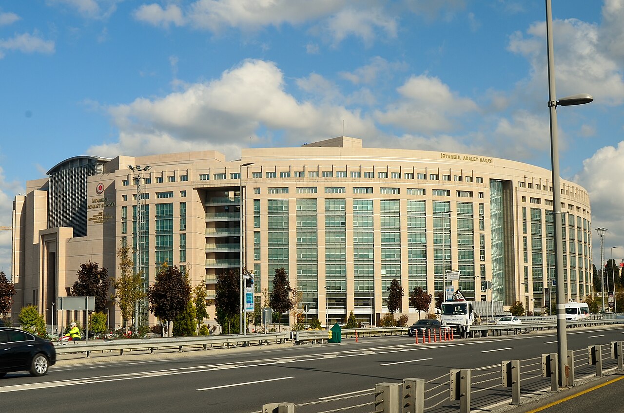 Turquie: une juge victime d&rsquo;une tentative de féminicide en plein tribunal