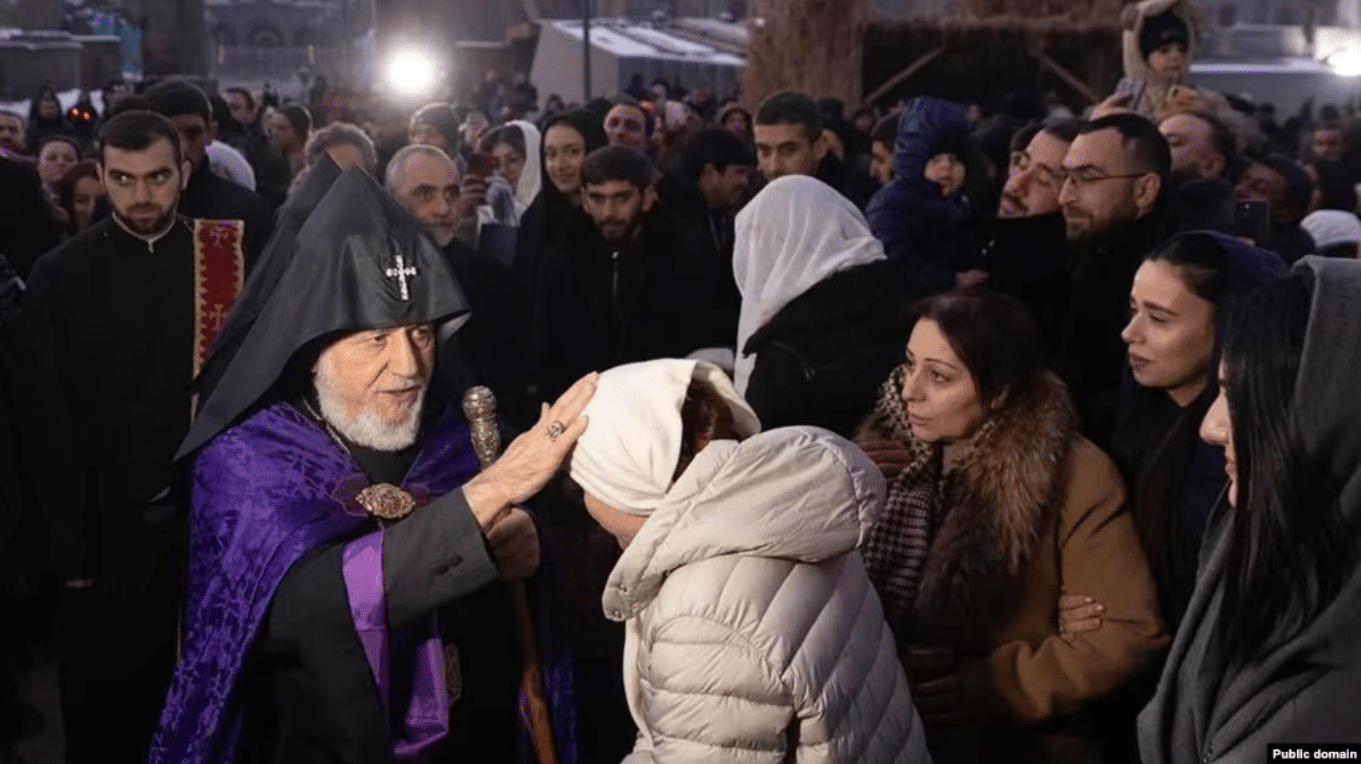 Le chef de l&rsquo;Église défie la « répression » du gouvernement dans son message de Noël