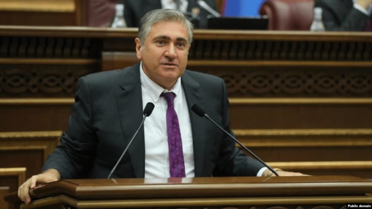 L’Arménie accorde un corridor à l’Azerbaïdjan : il n’y a pas de principe de réciprocité» selon un député de l&rsquo;opposition