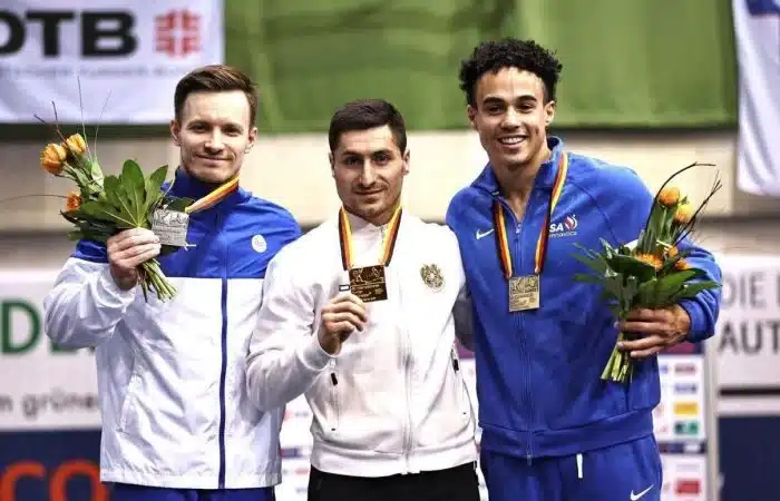 Coupe du monde de gymnastique à Cottbus : Arthur Avetisyan (Arménie) remporte l’or aux anneaux, Mamikon Khachatryan et Hamlet Manukyan deuxième et troisième au cheval d’arçons