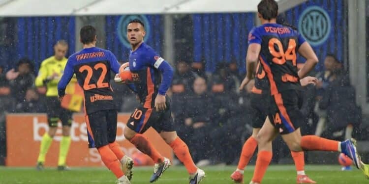 Lors de la 26e journée du championnat italien, l&rsquo;Inter Milan, vice-champion, recevait Lecce. L&rsquo;équipe entrainée par le Roumain Cristian Chivu s&rsquo;est imposée 2-0